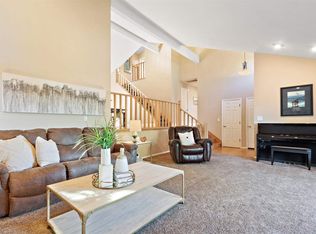 132 Greenbriar, Moraga, CA 94556