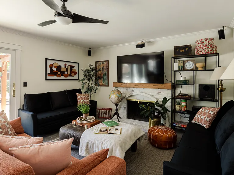Seabury Dr — Photo 31
