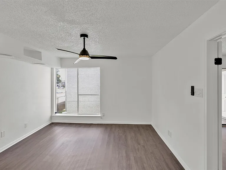2830 S Bartell Dr #23 — Photo 9