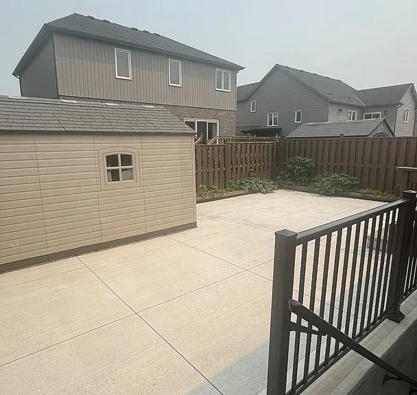 8446 Jennifer Cres #LOWER — Photo 23