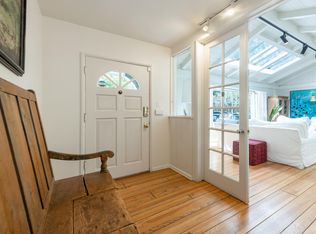 11446 Amanda Dr, Studio City, CA 91604