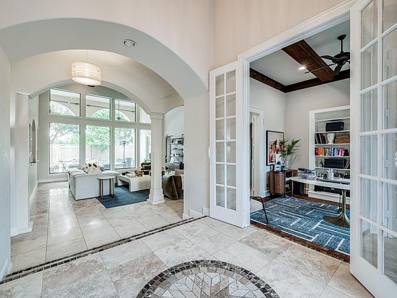 2nd image of 10364 Tobias Ln