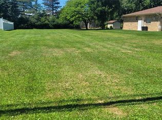 Webster Rd, Strongsville, OH 44136