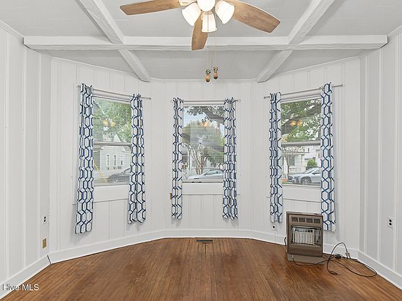 5th image of 212 Orange Street