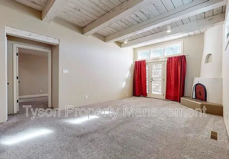 6208 Sabre Ct NW — Photo 10