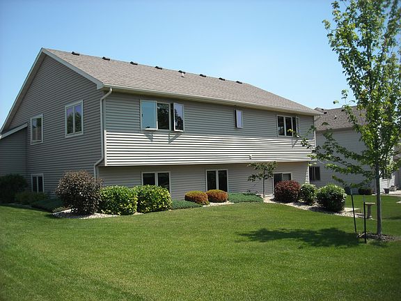 3rd image of 2201 Lake Woods Way