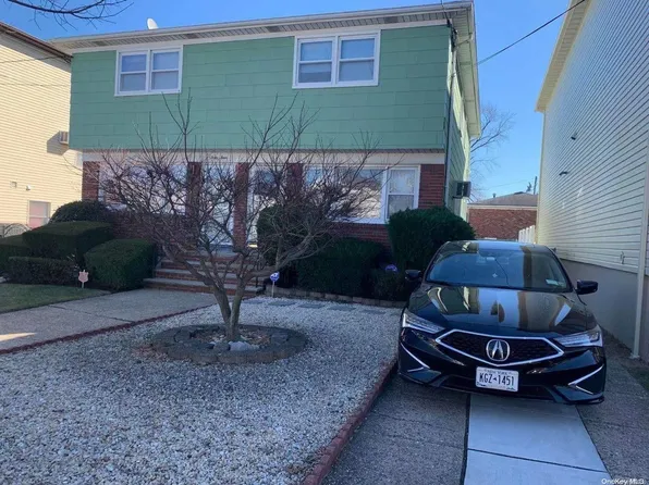 46 Titus Avenue, Staten Island, NY 10306