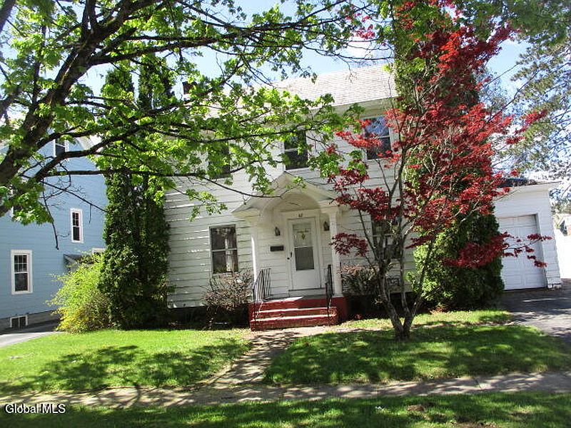 4th image of 42 Garfield Street