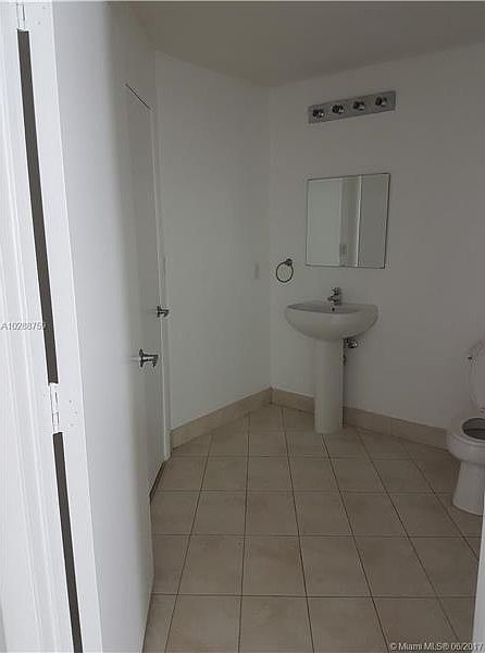 1st image of 1900 N Bayshore Dr APT 3107