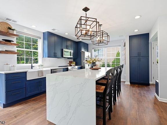 4th image of 31 Bouwrey Pl