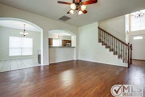 4th image of 7050 Echo Lake Ct
