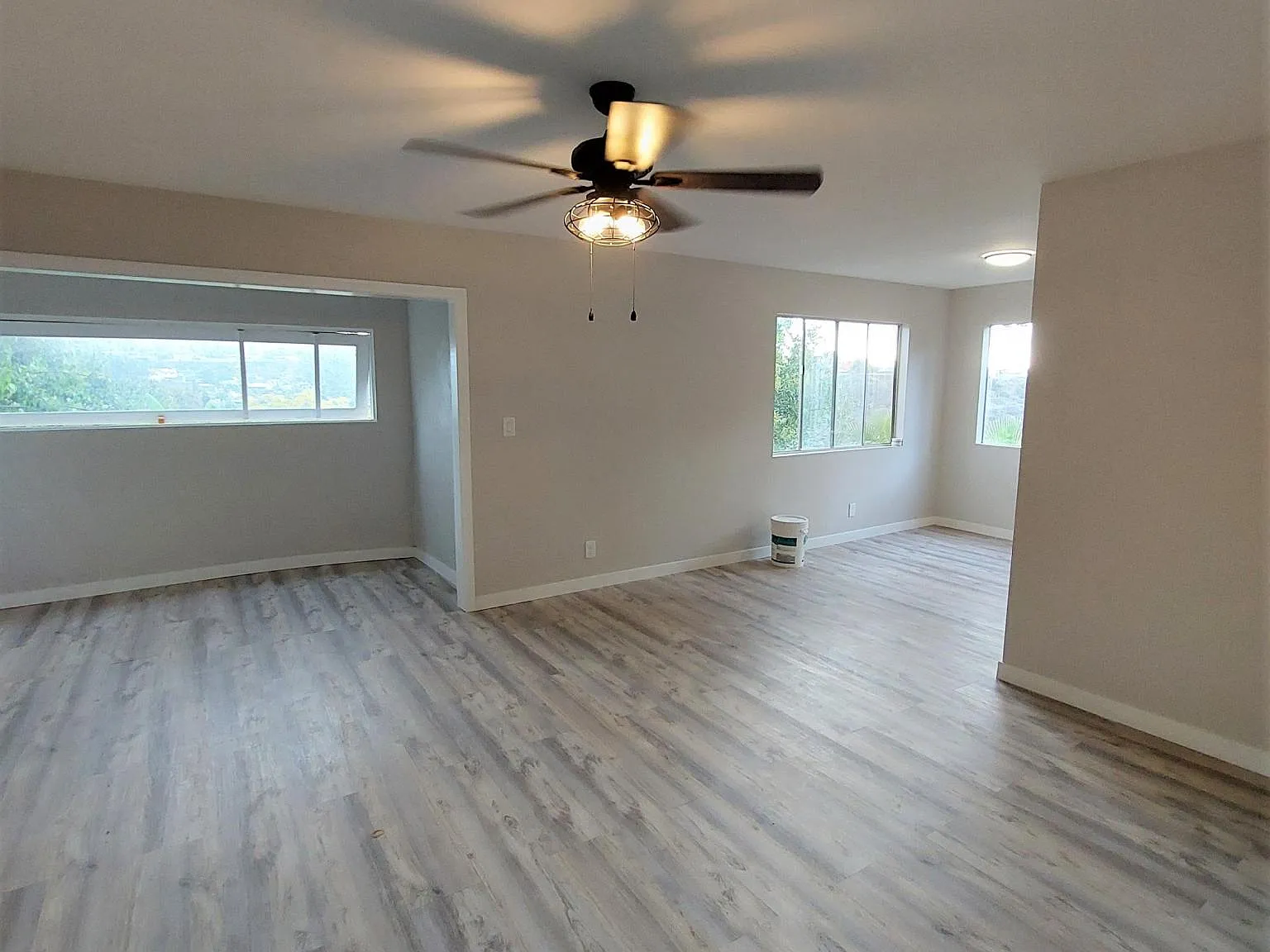 2 bed, 1.5 bath, 1050 sqft, $4,000 — Photo 2