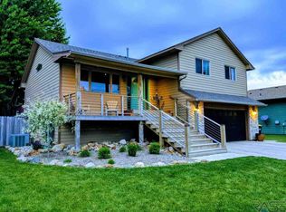 4105 S Lisanne Ave, Sioux Falls, SD 57103