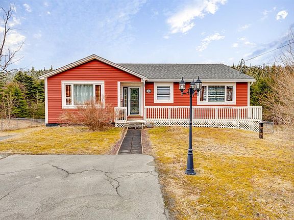 3rd image of 32 Topsail Pond Road