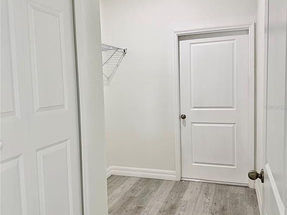 5th image of 15024 SW 35th Cir