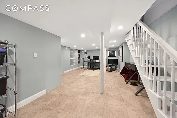 Rented by Compass | media 8