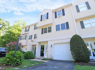 7 Old Pennell Rd, Media, PA 19063