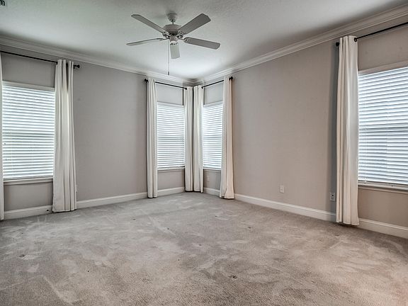 4th image of 353 Rivercliff Trl