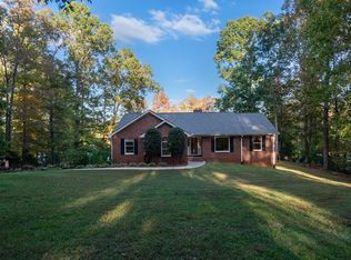 390 Deer Meadows Ext, Laurens, SC 29360