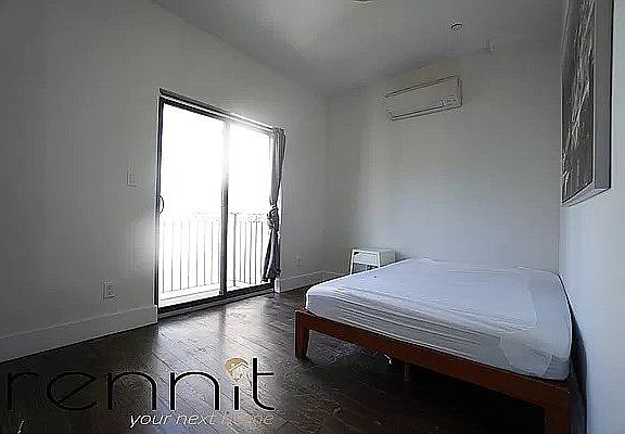 3rd image of 112 Van Buren St #3R