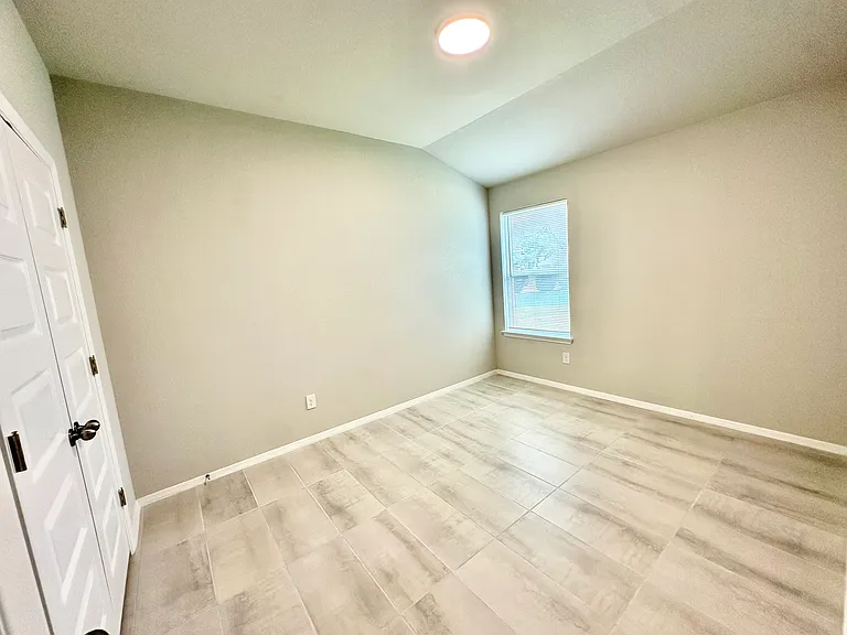 3702 Austin Cv — Photo 15