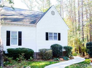 6020 Epping Forest Dr, Raleigh, NC 27613