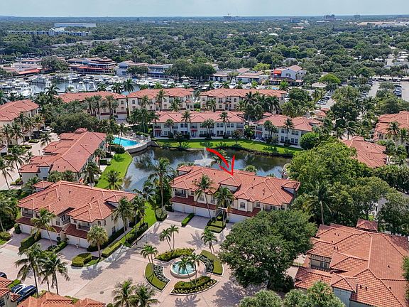 2nd image of 40 Marina Gardens Drive