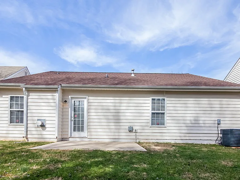 6013 Spanish Moss Ln — Photo 16