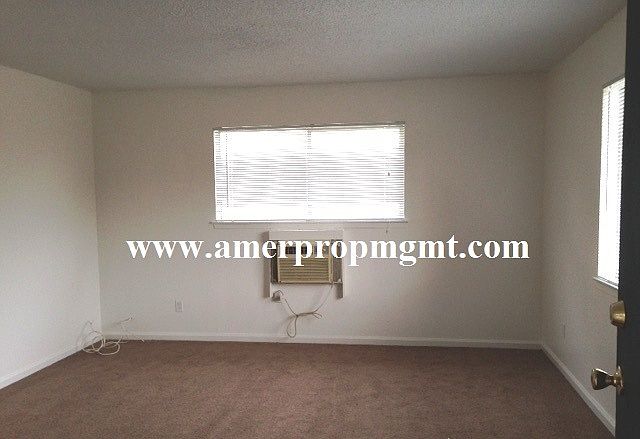 2nd image of 7445 Tiara Way
