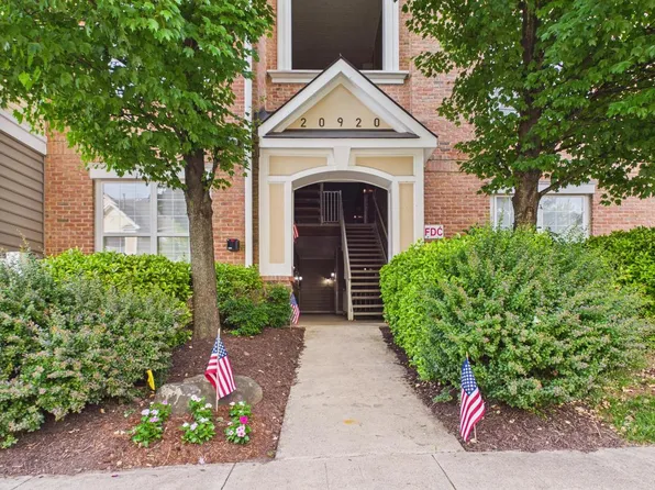 20920 Cedarpost Sq Unit 300, Ashburn, VA 20147