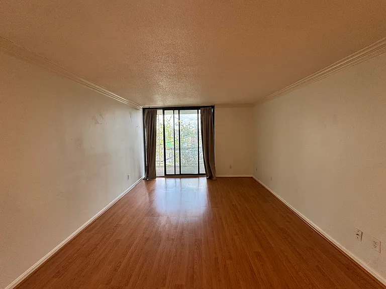 3101 Patrick Henry Dr #132 — Photo 4