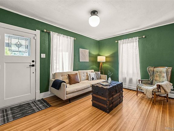 3rd image of 1669 Dallas Street