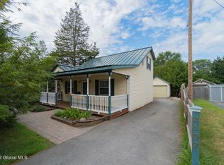 2509 Oaklawn Ave, Schenectady, NY 12306