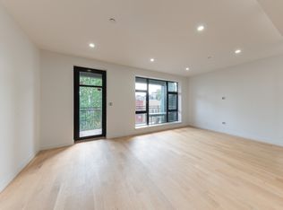 130 Diamond St APT 3A, Brooklyn, NY 11222