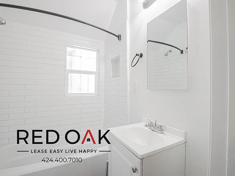 1267 1/2 N Normandie Ave #1267-1/2 — Photo 11