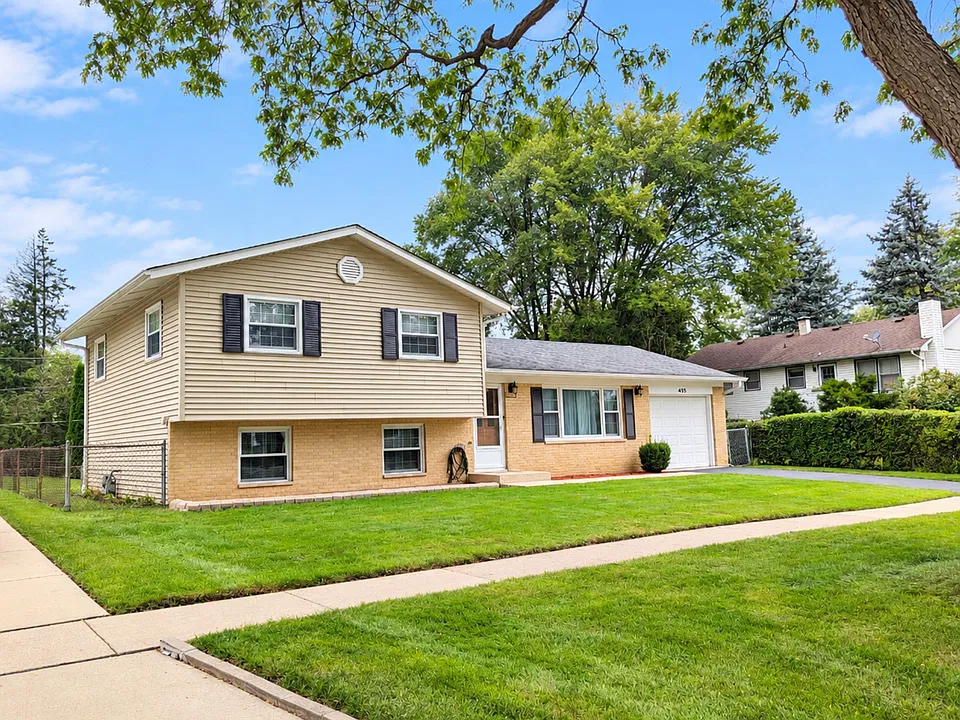 476 Raupp Blvd