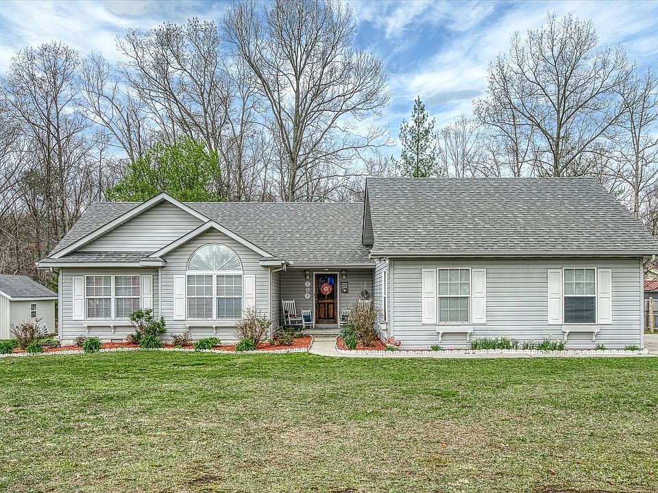 1st image of 262 Canary Dr