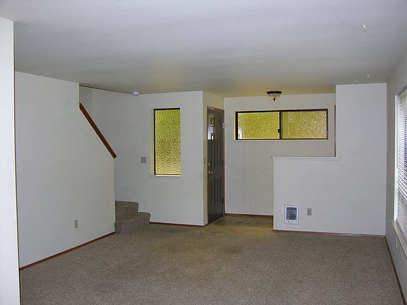2nd image of 4879 Lovely Ln SE