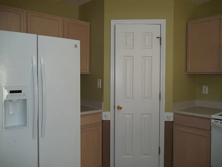 5619 Walking Trail Way — Photo 8