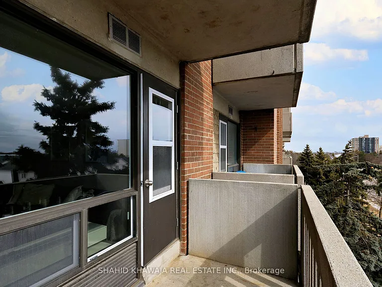 6720 Glen Erin Dr W #410 — Photo 13