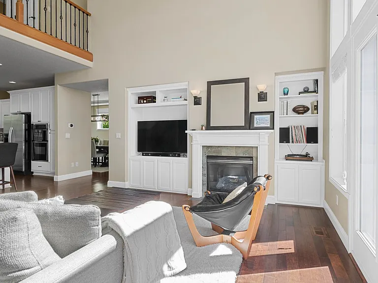 7068 SW Valenta Ct — Photo 8