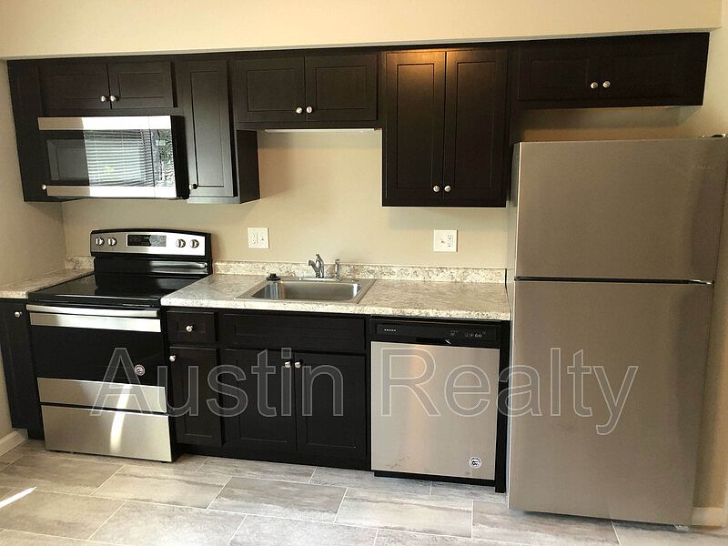 1st image of 5625 S Grand Blvd APT 1C