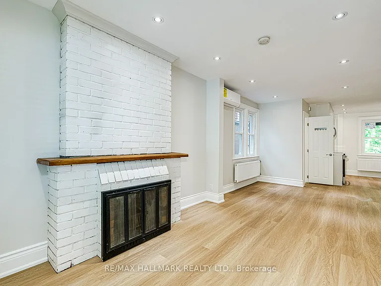 229 Kingston Rd #MAIN LOWER — Photo 5