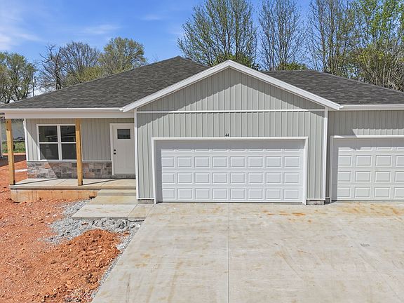 2nd image of 44 Whitley Ln