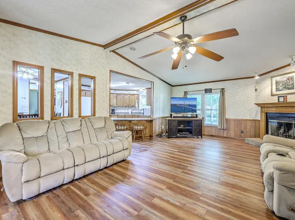 193 W Turner St, Summerville, SC 29483