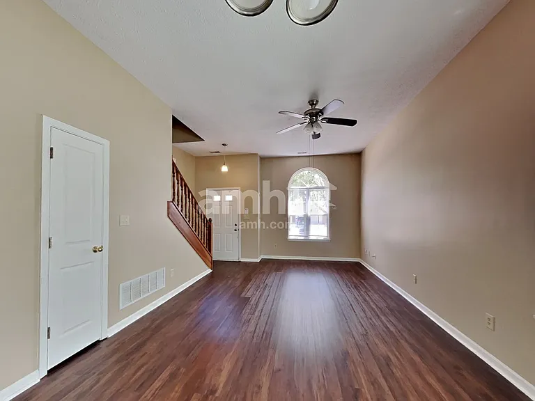 1610 Winding Creek Trl — Photo 6