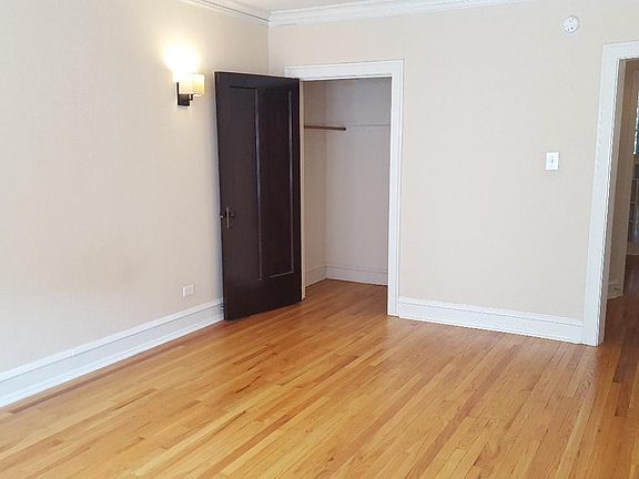 4th image of 47 South Blvd APT 2S