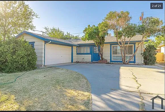 3 bed, 1344 sqft, $2,640 — Photo 1
