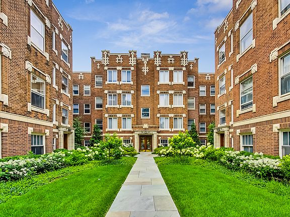 4th image of 548 Michigan Ave APT 1