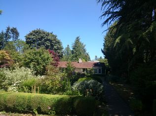 5636 NE Keswick Dr, Seattle, WA 98105